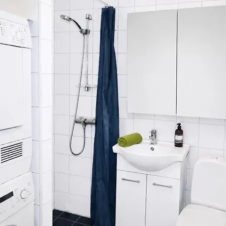 Apartment Spacious 3-bedroom - - Quiet Area Bergen